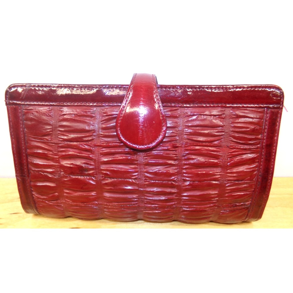 Genuine Eel Skin Wallet Burgandy /‎ Merlot Magnetic Closure Multiple Pockets